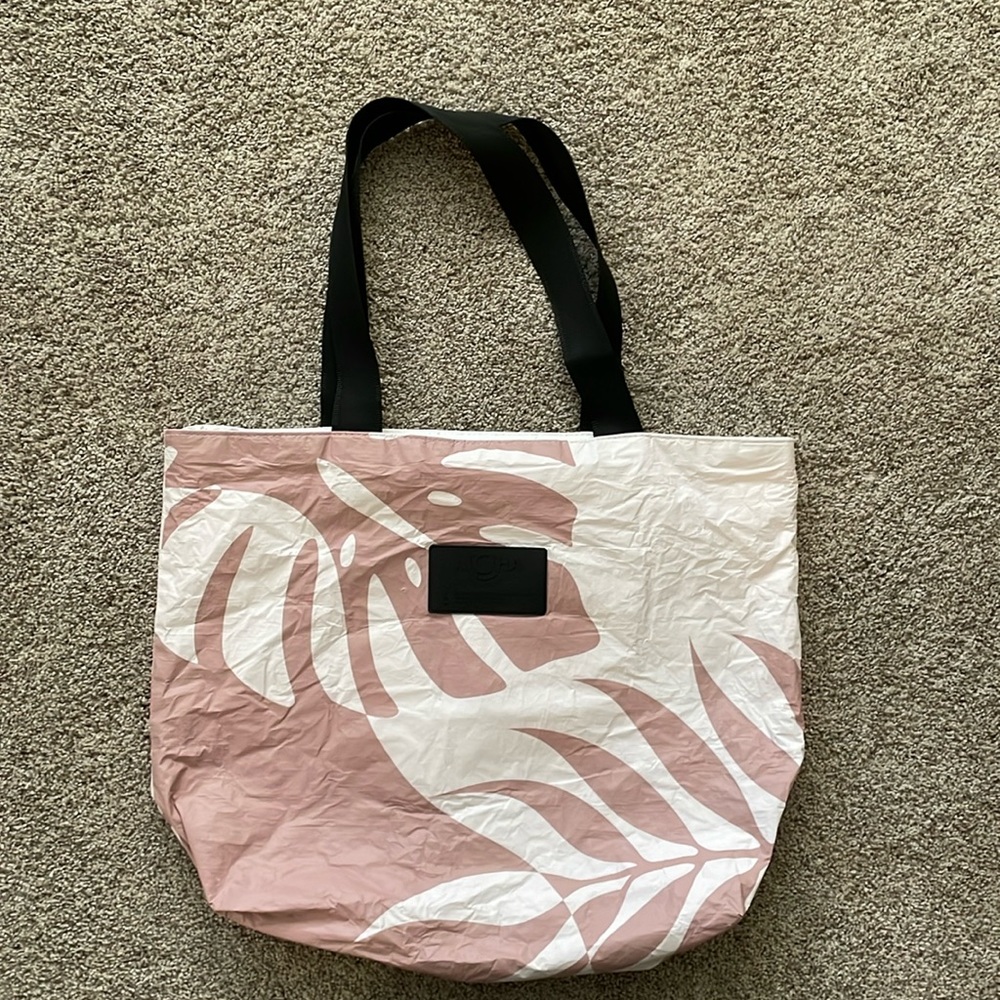 Aloha collection day tripper.